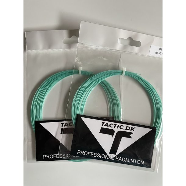  NYHED Badminton streng, fra Tactic  10m, -  0,65  TOPON   -  P LAGER